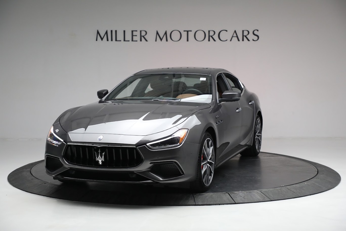 New 2023 Maserati Ghibli Modena Q4 for sale $98,295 at Pagani of Greenwich in Greenwich CT 06830 1