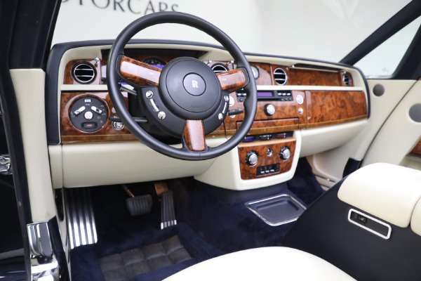Used 2011 Rolls-Royce Phantom Drophead Coupe for sale $209,900 at Pagani of Greenwich in Greenwich CT 06830 20