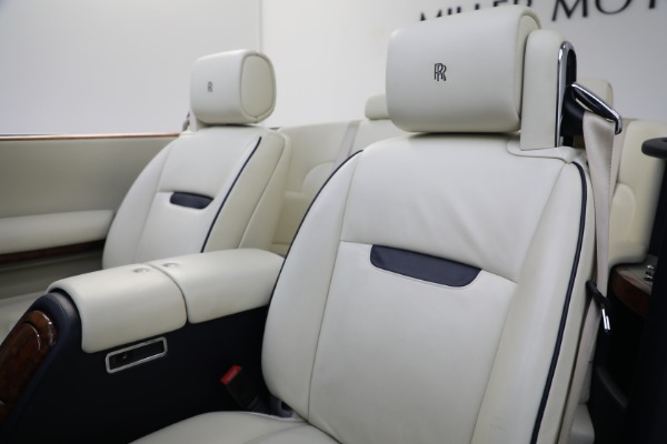 Used 2011 Rolls-Royce Phantom Drophead Coupe for sale Sold at Pagani of Greenwich in Greenwich CT 06830 22