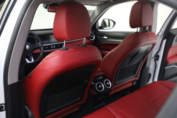 Used 2021 Alfa Romeo Stelvio TI for sale $42,900 at Pagani of Greenwich in Greenwich CT 06830 15