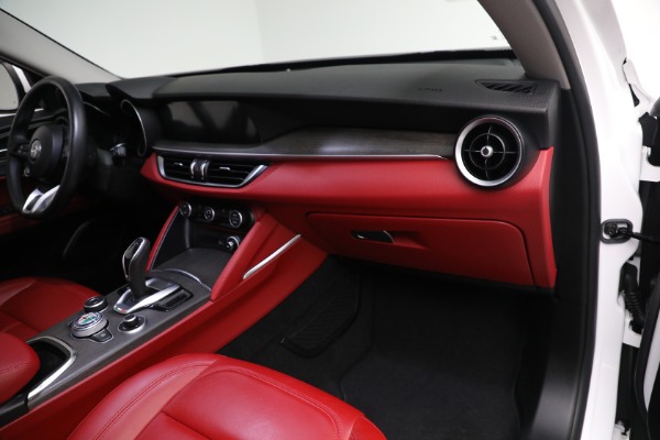 Used 2021 Alfa Romeo Stelvio TI for sale $42,900 at Pagani of Greenwich in Greenwich CT 06830 19