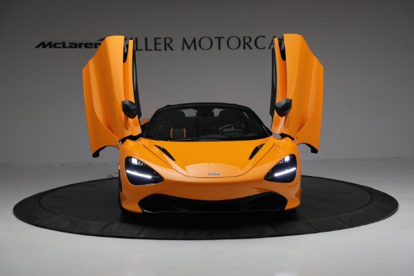 New 2022 McLaren 720S Spider Performance for sale $377,370 at Pagani of Greenwich in Greenwich CT 06830 12