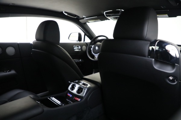 Used 2019 Rolls-Royce Wraith for sale $285,895 at Pagani of Greenwich in Greenwich CT 06830 25
