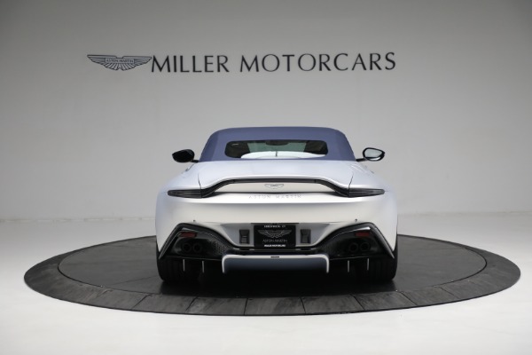 New 2023 Aston Martin Vantage for sale $213,186 at Pagani of Greenwich in Greenwich CT 06830 13