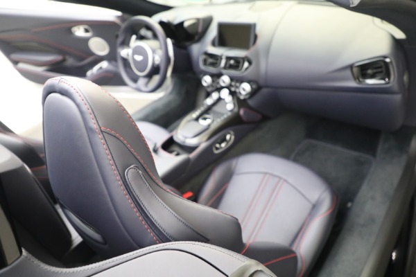 New 2023 Aston Martin Vantage for sale $213,186 at Pagani of Greenwich in Greenwich CT 06830 26