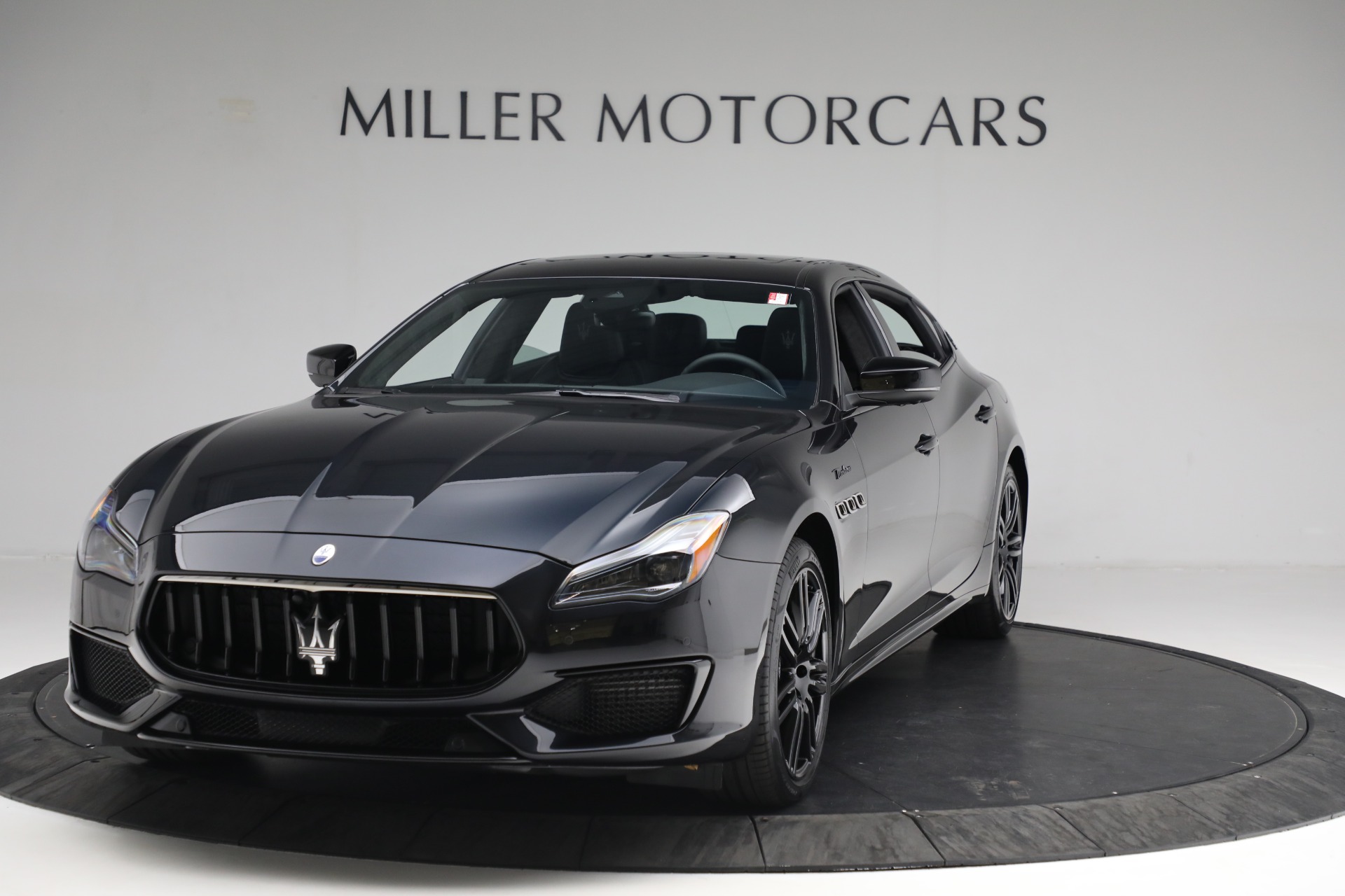 New 2023 Maserati Quattroporte Modena Q4 for sale $138,495 at Pagani of Greenwich in Greenwich CT 06830 1
