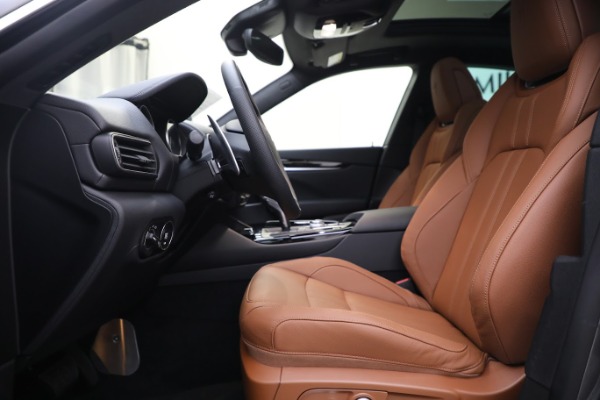 New 2023 Maserati Levante GT for sale $99,145 at Pagani of Greenwich in Greenwich CT 06830 14