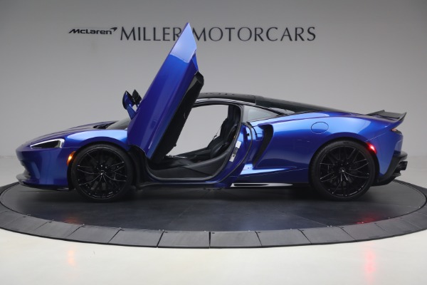 Used 2023 McLaren GT Luxe for sale $173,900 at Pagani of Greenwich in Greenwich CT 06830 16