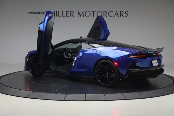 Used 2023 McLaren GT Luxe for sale $173,900 at Pagani of Greenwich in Greenwich CT 06830 17