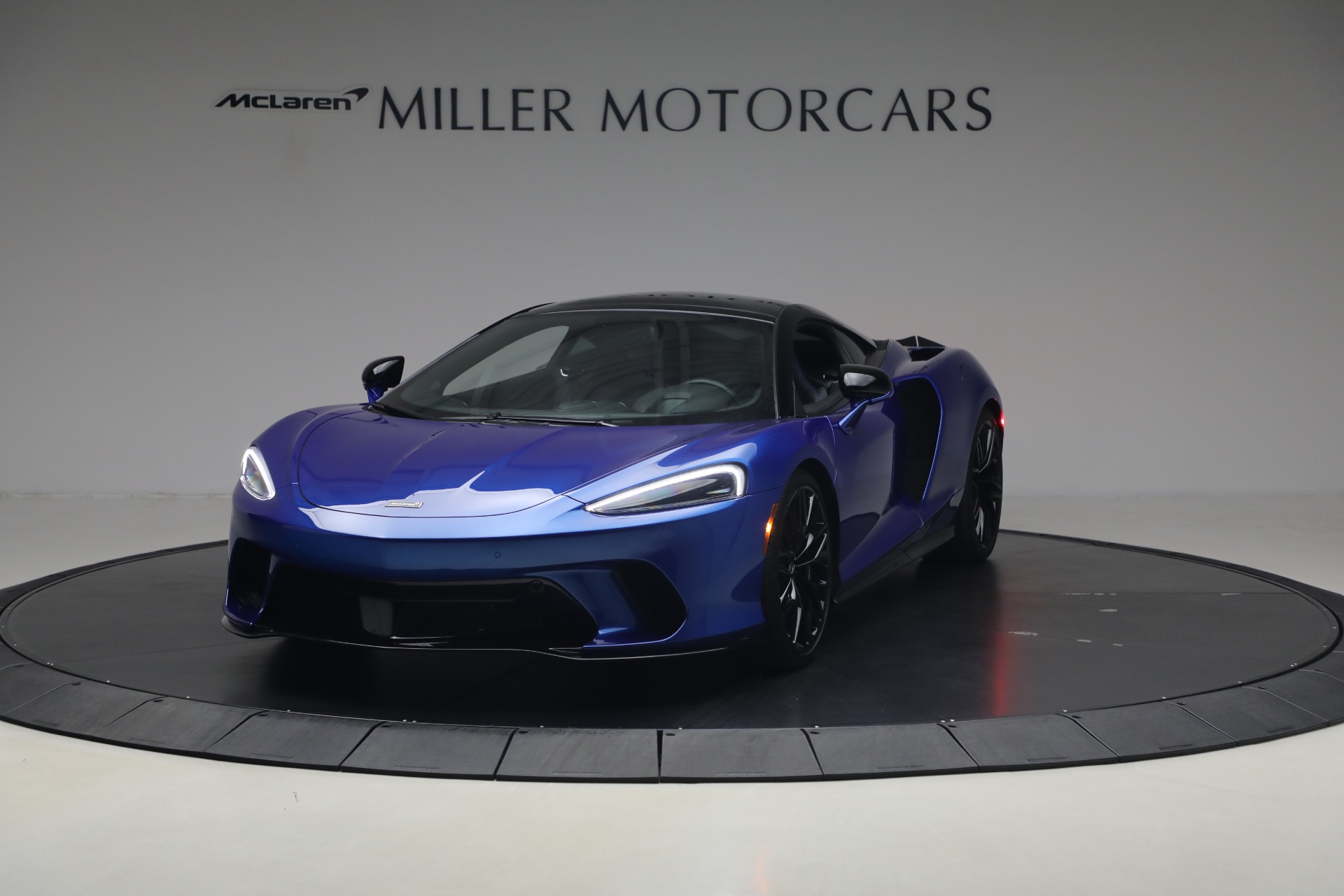Used 2023 McLaren GT Luxe for sale $173,900 at Pagani of Greenwich in Greenwich CT 06830 1