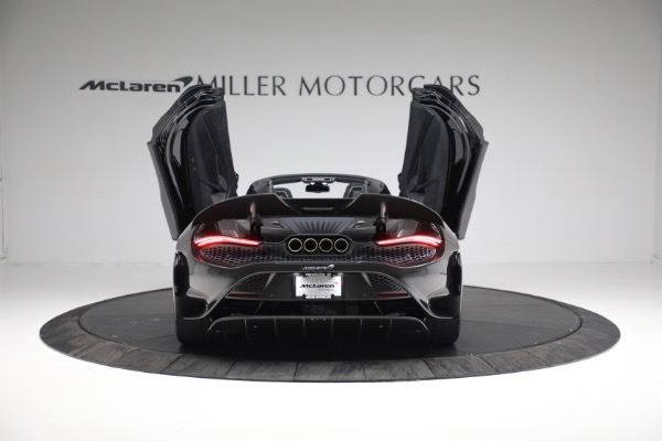 Used 2022 McLaren 765LT Spider for sale Sold at Pagani of Greenwich in Greenwich CT 06830 16