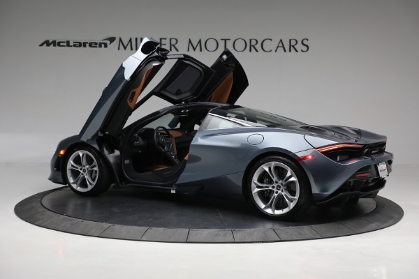 Used 2018 McLaren 720S Luxury for sale Sold at Pagani of Greenwich in Greenwich CT 06830 16