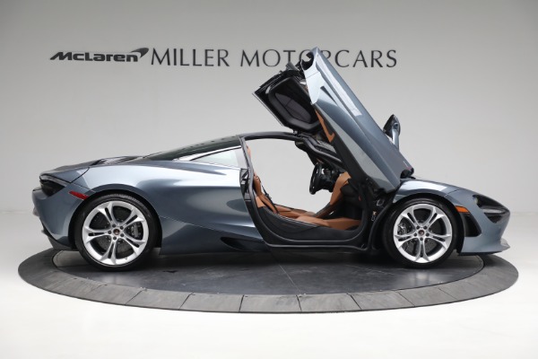 Used 2018 McLaren 720S Luxury for sale Sold at Pagani of Greenwich in Greenwich CT 06830 20