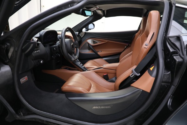 Used 2018 McLaren 720S Luxury for sale Sold at Pagani of Greenwich in Greenwich CT 06830 26