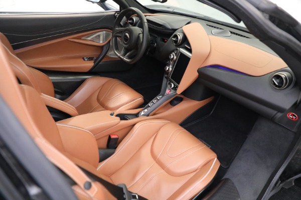 Used 2018 McLaren 720S Luxury for sale $264,900 at Pagani of Greenwich in Greenwich CT 06830 28