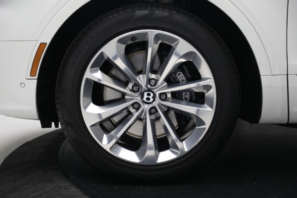 Used 2021 Bentley Bentayga Hybrid Hybrid for sale Call for price at Pagani of Greenwich in Greenwich CT 06830 15