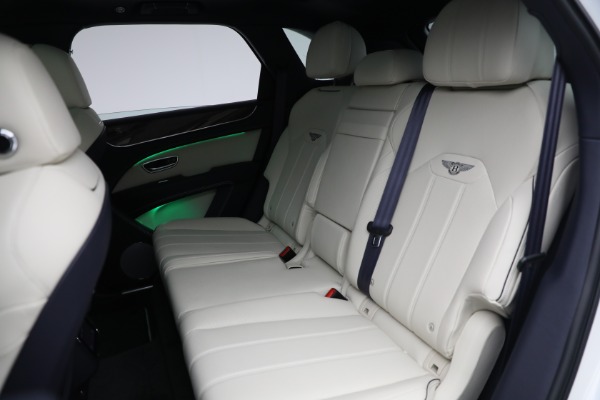 Used 2021 Bentley Bentayga Hybrid Hybrid for sale Call for price at Pagani of Greenwich in Greenwich CT 06830 22