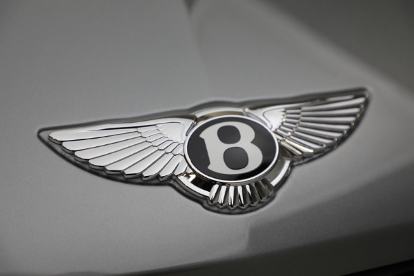 New 2023 Bentley Bentayga V8 Azure for sale $263,320 at Pagani of Greenwich in Greenwich CT 06830 5
