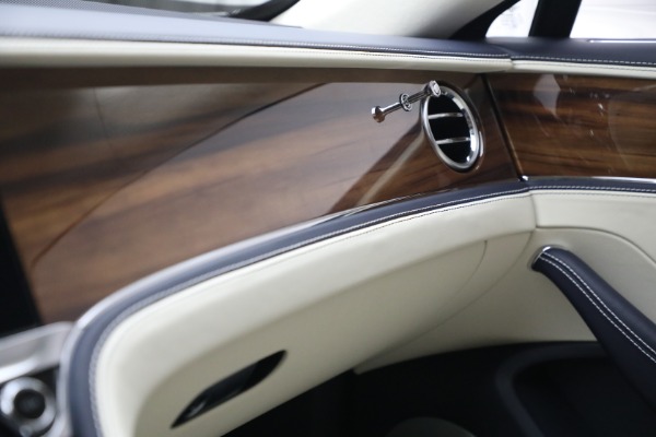 New 2023 Bentley Flying Spur Hybrid for sale $244,610 at Pagani of Greenwich in Greenwich CT 06830 23