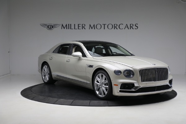 New 2023 Bentley Flying Spur V8 for sale Call for price at Pagani of Greenwich in Greenwich CT 06830 12