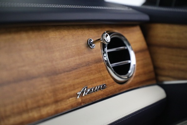 Used 2023 Bentley Bentayga EWB Azure for sale $179,900 at Pagani of Greenwich in Greenwich CT 06830 26