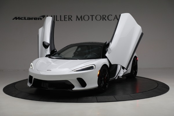 New 2023 McLaren GT Luxe for sale Call for price at Pagani of Greenwich in Greenwich CT 06830 17