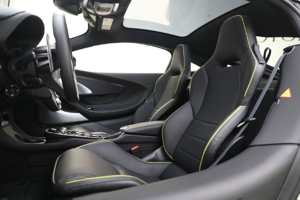 New 2023 McLaren GT Luxe for sale $234,030 at Pagani of Greenwich in Greenwich CT 06830 25