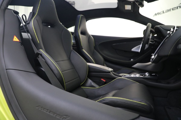 New 2023 McLaren GT Luxe for sale $234,030 at Pagani of Greenwich in Greenwich CT 06830 28