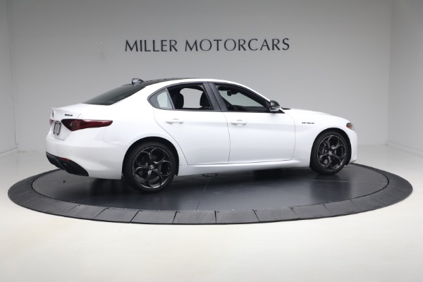 Used 2023 Alfa Romeo Giulia Estrema for sale $32,900 at Pagani of Greenwich in Greenwich CT 06830 8