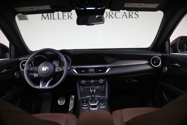 Used 2023 Alfa Romeo Stelvio Ti for sale $32,900 at Pagani of Greenwich in Greenwich CT 06830 22