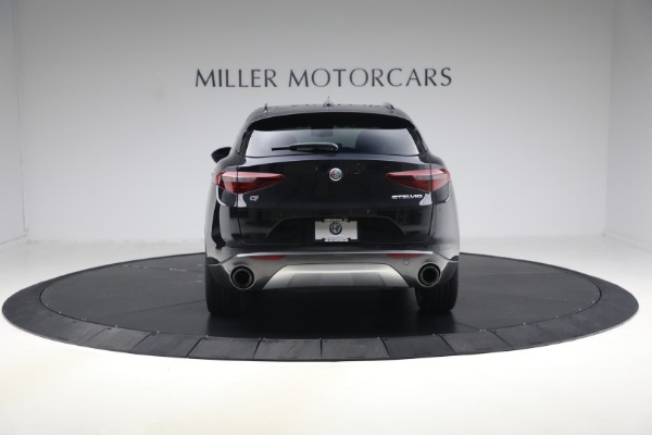Used 2023 Alfa Romeo Stelvio Ti for sale $32,900 at Pagani of Greenwich in Greenwich CT 06830 7
