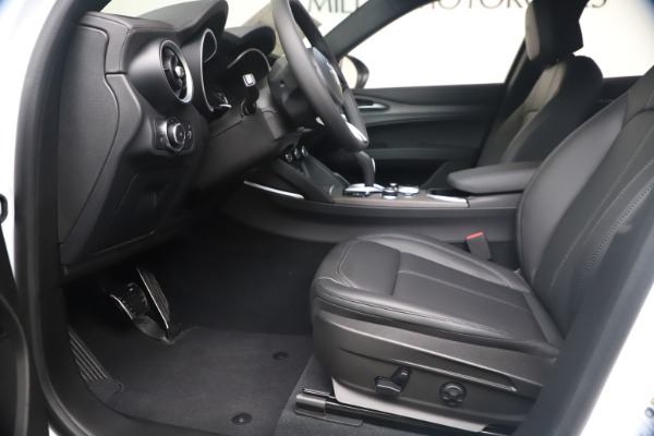 New 2023 Alfa Romeo Stelvio Ti for sale $56,970 at Pagani of Greenwich in Greenwich CT 06830 14