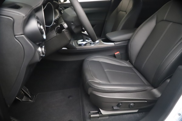 New 2023 Alfa Romeo Stelvio Ti for sale $56,970 at Pagani of Greenwich in Greenwich CT 06830 15