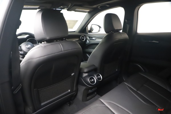 New 2023 Alfa Romeo Stelvio Ti for sale $56,970 at Pagani of Greenwich in Greenwich CT 06830 20