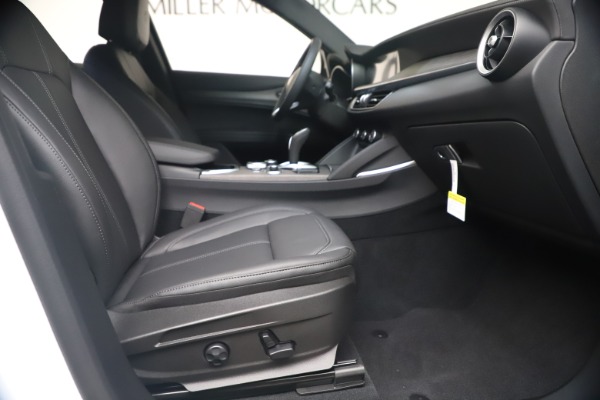 New 2023 Alfa Romeo Stelvio Ti for sale $56,970 at Pagani of Greenwich in Greenwich CT 06830 22