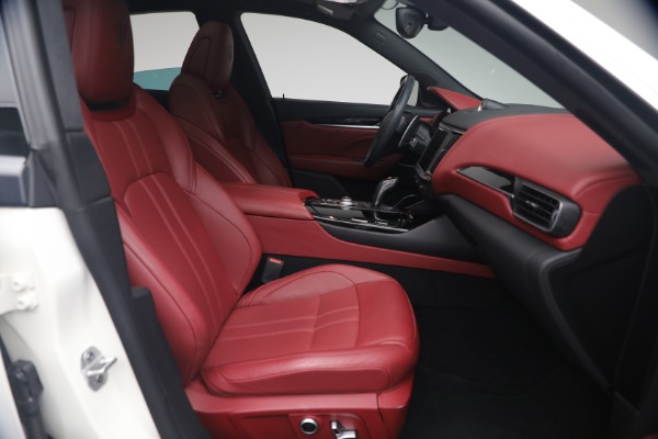 Used 2023 Maserati Levante GT for sale $46,900 at Pagani of Greenwich in Greenwich CT 06830 16
