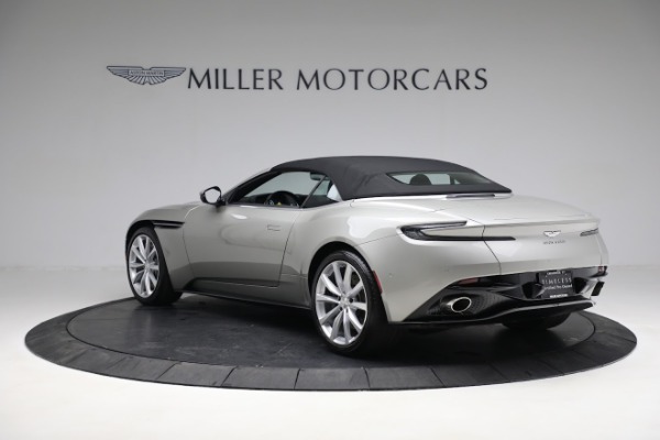 Used 2019 Aston Martin DB11 Volante for sale $141,900 at Pagani of Greenwich in Greenwich CT 06830 15