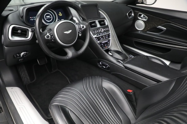 Used 2019 Aston Martin DB11 Volante for sale $141,900 at Pagani of Greenwich in Greenwich CT 06830 19
