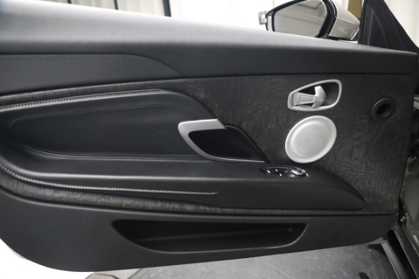 Used 2019 Aston Martin DB11 Volante for sale $141,900 at Pagani of Greenwich in Greenwich CT 06830 24