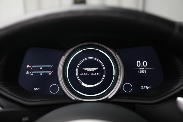 Used 2019 Aston Martin DB11 Volante for sale $141,900 at Pagani of Greenwich in Greenwich CT 06830 27