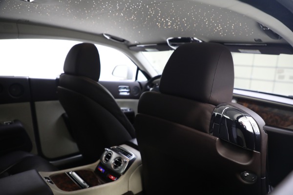 Used 2014 Rolls-Royce Wraith for sale $158,900 at Pagani of Greenwich in Greenwich CT 06830 22