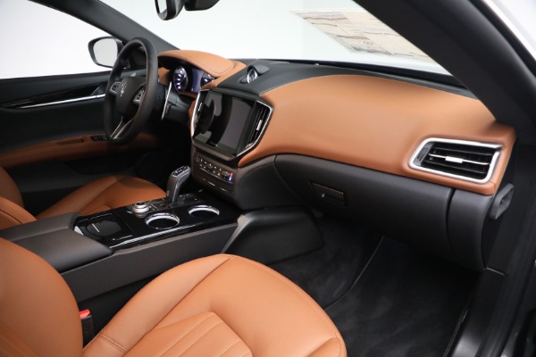New 2023 Maserati Ghibli Modena Q4 for sale $99,095 at Pagani of Greenwich in Greenwich CT 06830 22