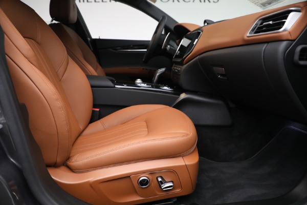 New 2023 Maserati Ghibli Modena Q4 for sale $99,095 at Pagani of Greenwich in Greenwich CT 06830 23