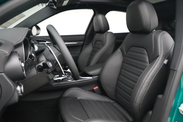 New 2023 Alfa Romeo Stelvio Quadrifoglio for sale $87,460 at Pagani of Greenwich in Greenwich CT 06830 15