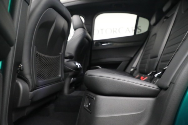 New 2023 Alfa Romeo Stelvio Quadrifoglio for sale $87,460 at Pagani of Greenwich in Greenwich CT 06830 18