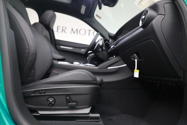 New 2023 Alfa Romeo Stelvio Quadrifoglio for sale $87,460 at Pagani of Greenwich in Greenwich CT 06830 21