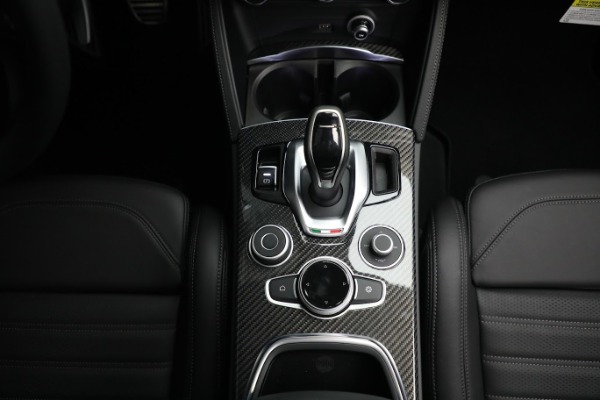New 2023 Alfa Romeo Stelvio Quadrifoglio for sale $87,460 at Pagani of Greenwich in Greenwich CT 06830 27