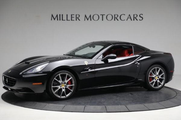 Used 2013 Ferrari California 30 for sale Sold at Pagani of Greenwich in Greenwich CT 06830 13