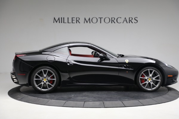 Used 2013 Ferrari California 30 for sale Sold at Pagani of Greenwich in Greenwich CT 06830 17