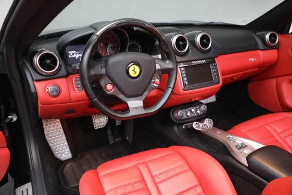Used 2013 Ferrari California 30 for sale $134,900 at Pagani of Greenwich in Greenwich CT 06830 19